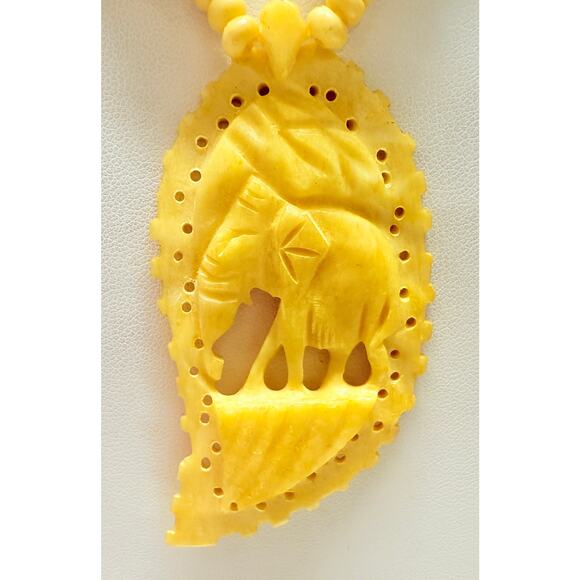 Vintage 1930s Carved Antler Necklace & Pendant Elephants - Picture 1 of 4